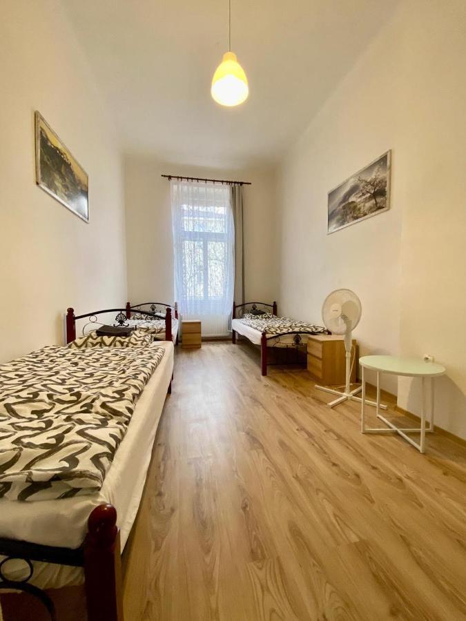 Spacious Cozy Apartments In Centre Praga Exterior foto